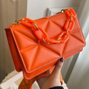 Orange minimalist quilted chain square bag 🧡🍊
